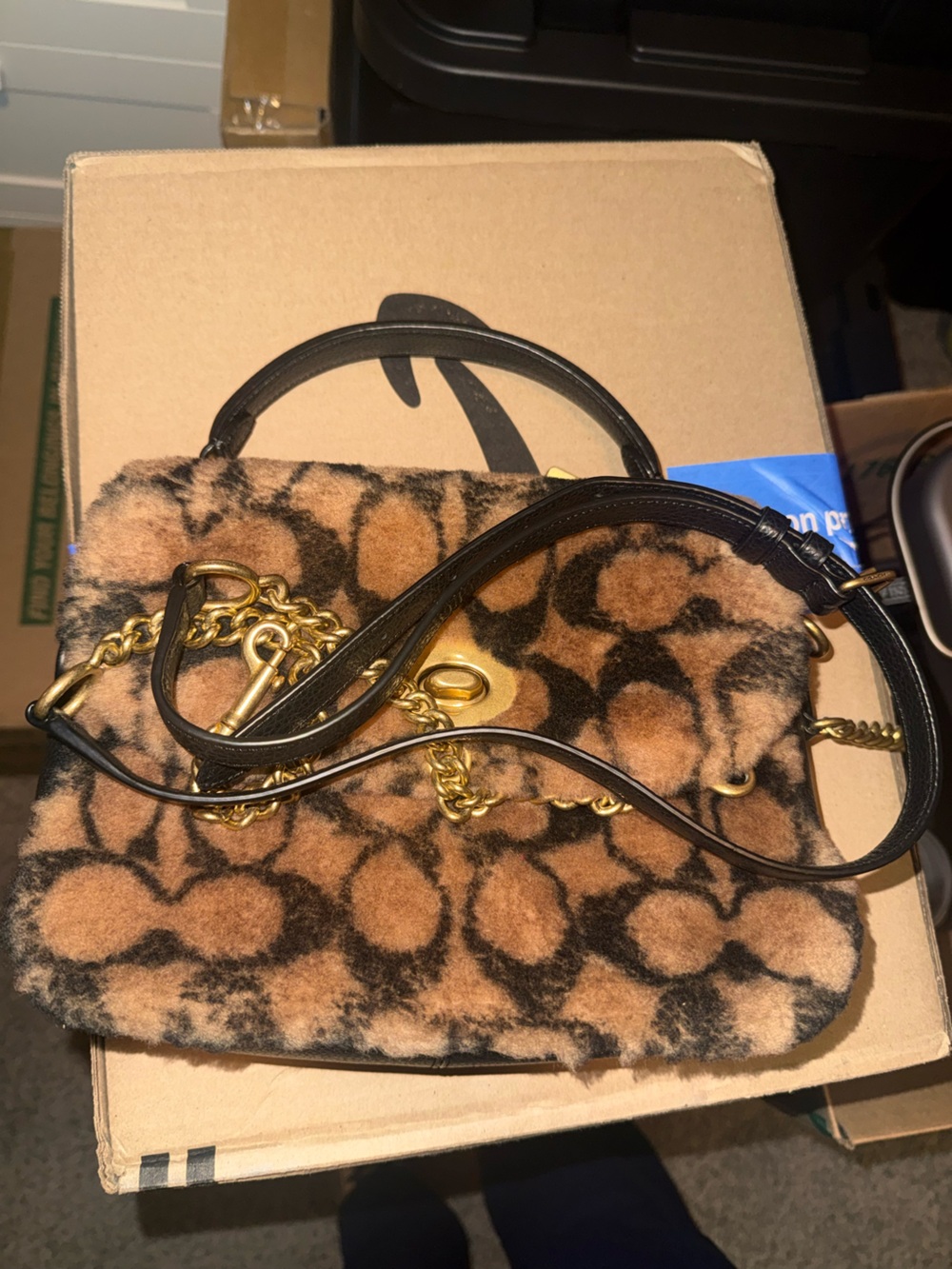 COACH X JENNIFER LOPEZ BROWN AND BLACK SHEARLING BAG - Picture 6 of 7